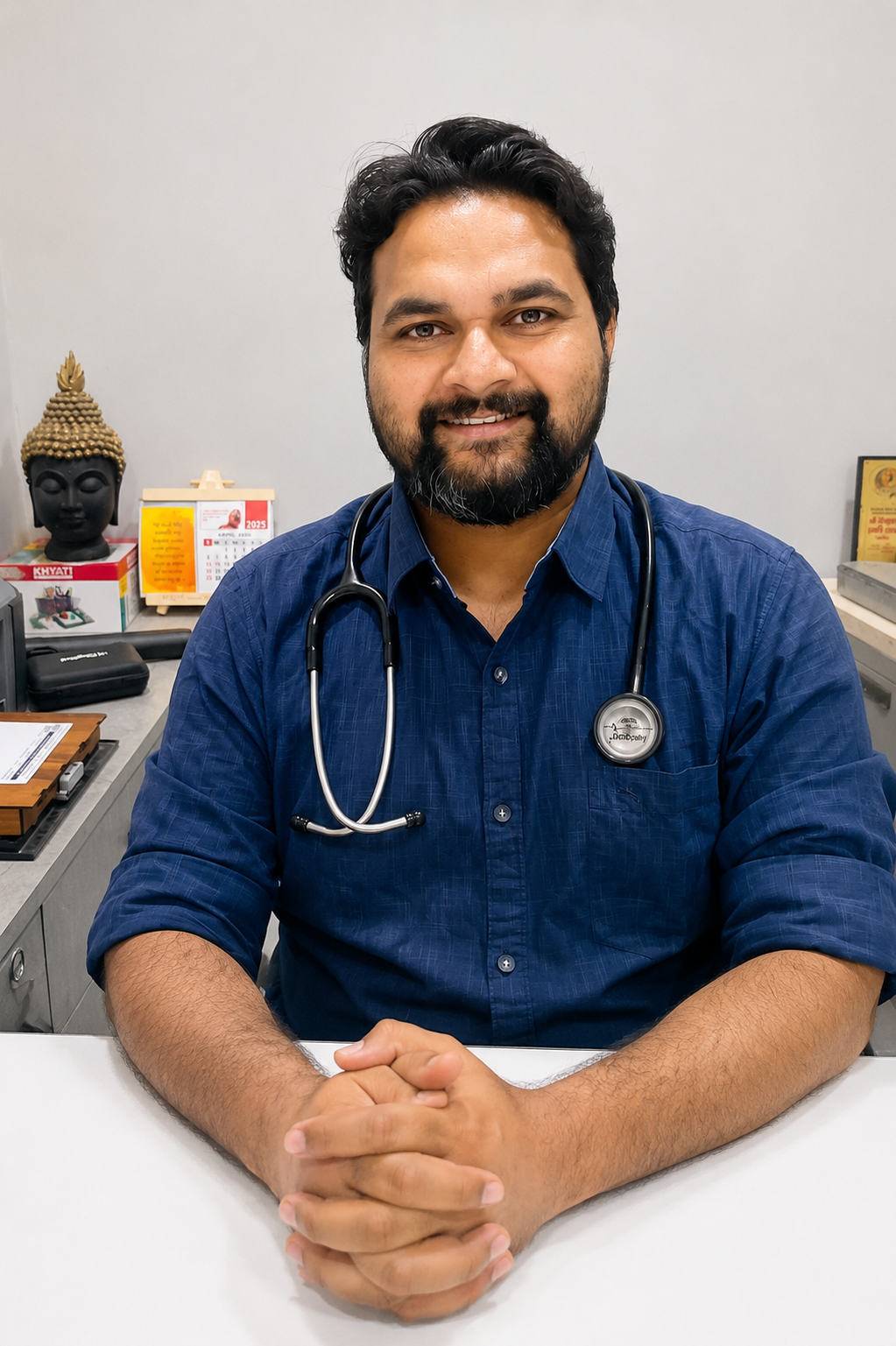 Dr Ashish Makwana